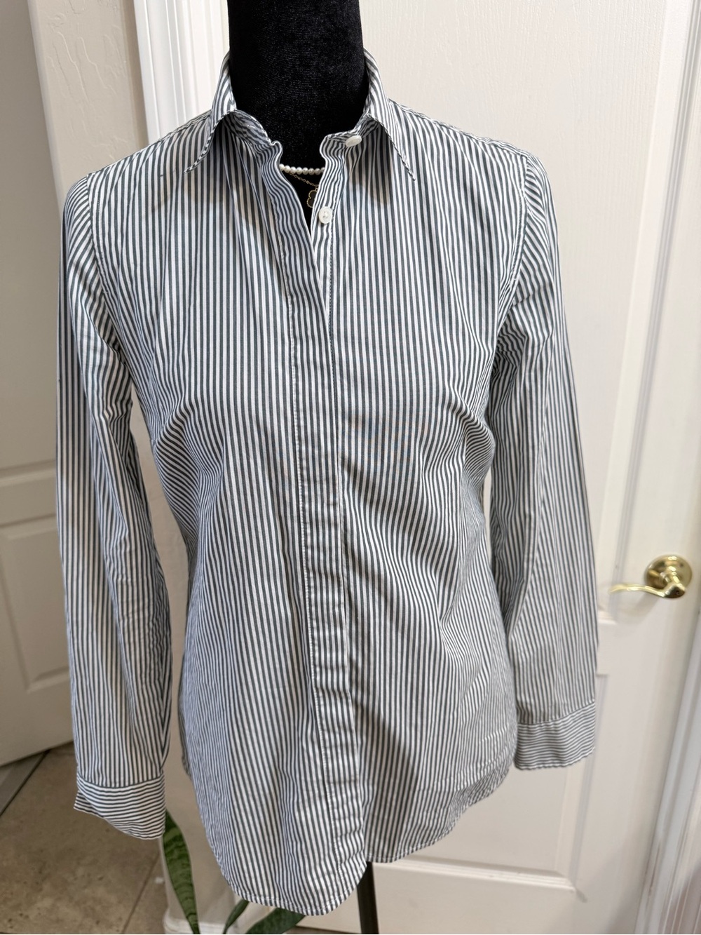 J. Crew Navy and White Striped Button-Up Shirt Cotton Size 0